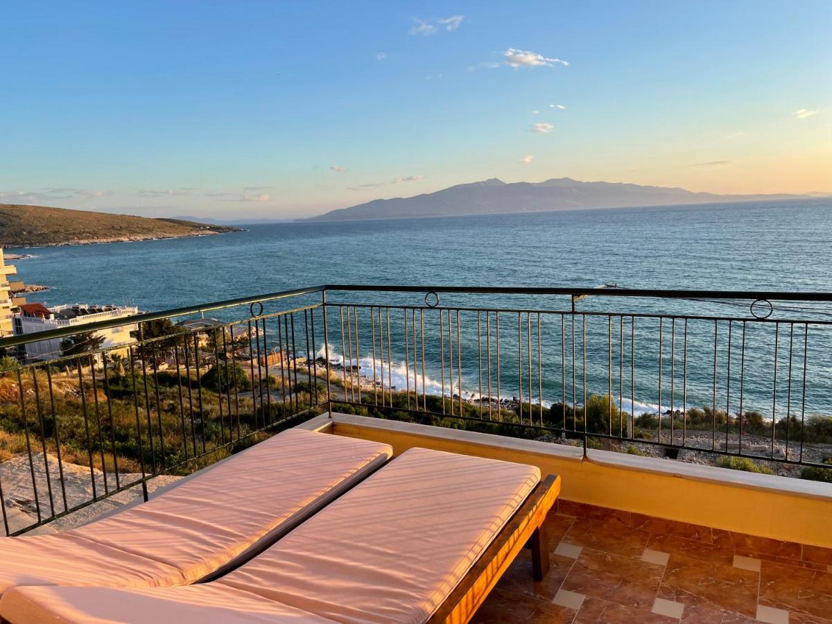 Sina Apartments Sarandë エクステリア 写真