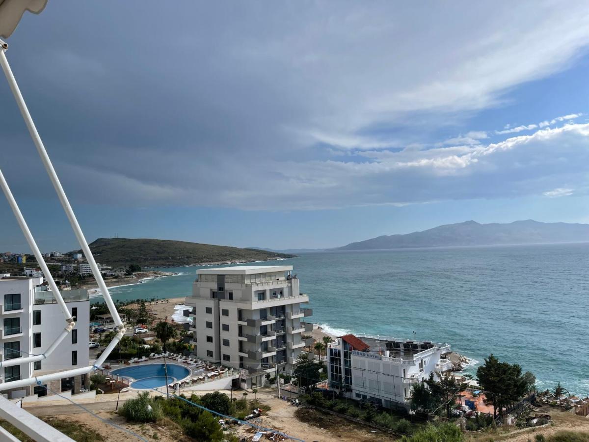 Sina Apartments Sarandë エクステリア 写真