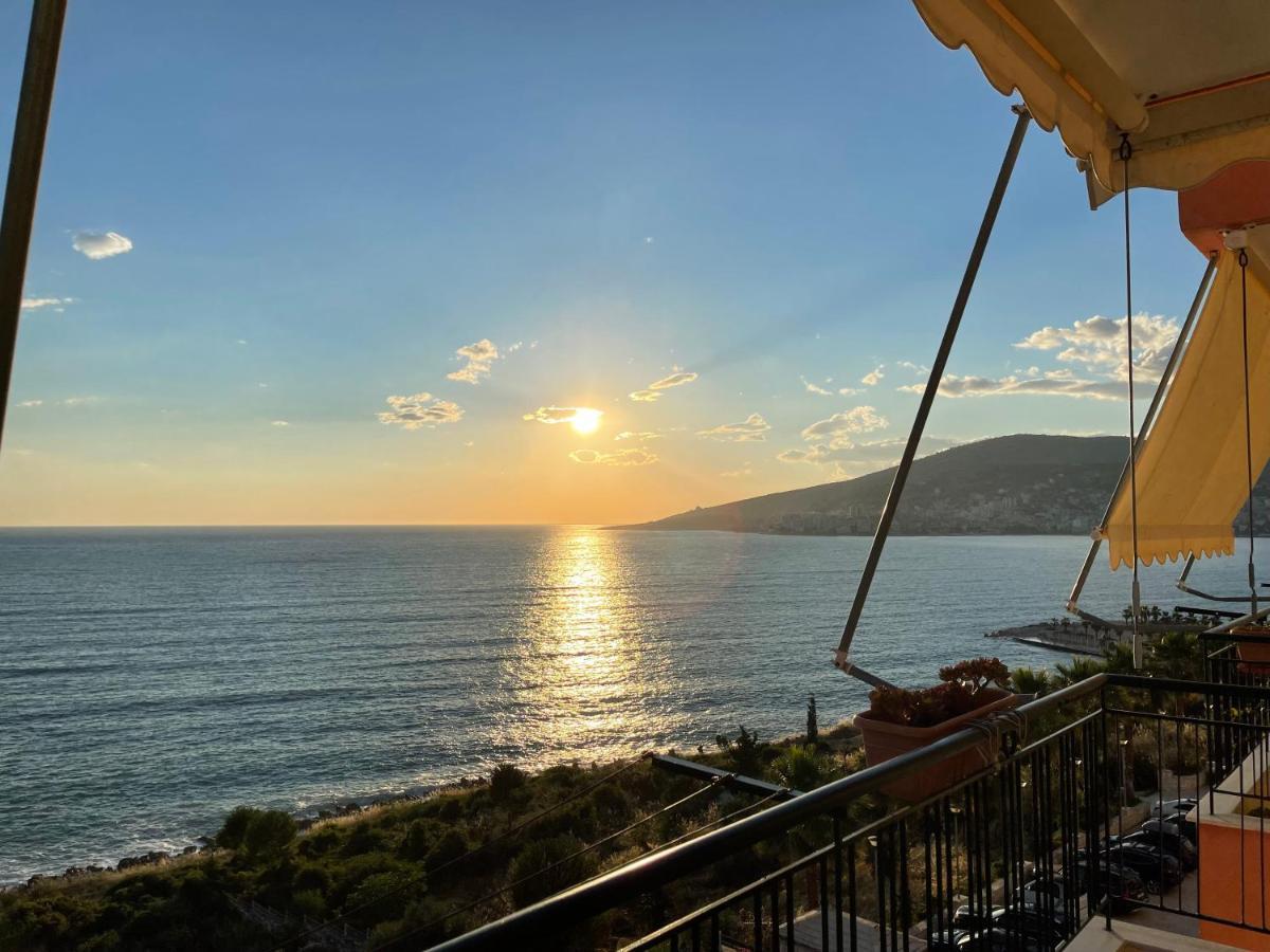 Sina Apartments Sarandë エクステリア 写真