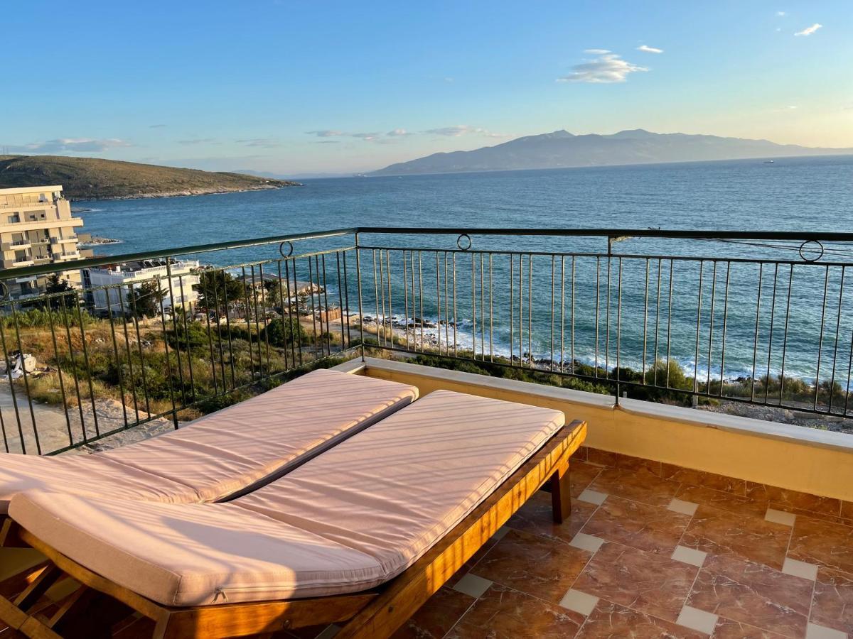 Sina Apartments Sarandë エクステリア 写真